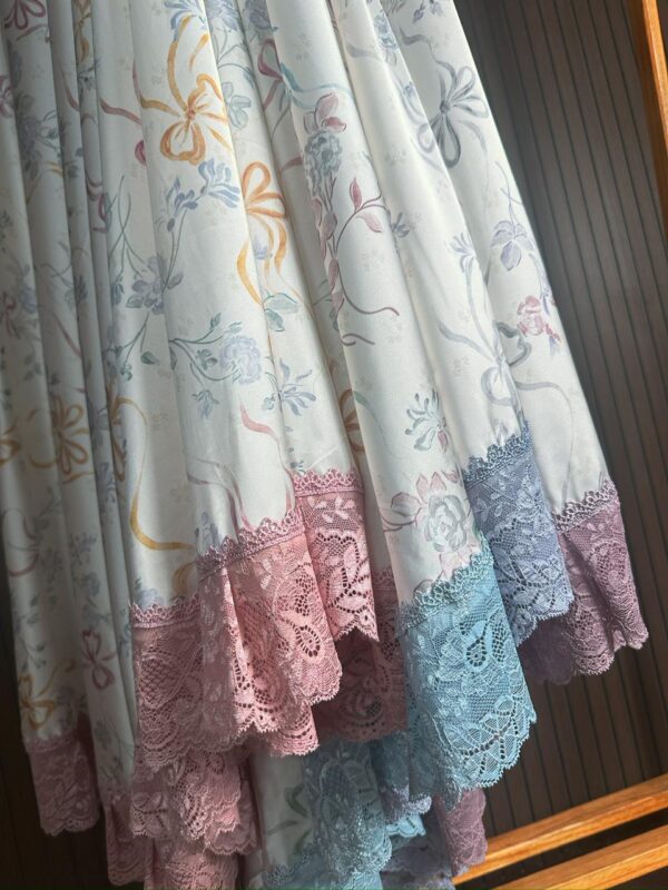 Mukena Armani Silky Premium Putih Motif Bunga 04