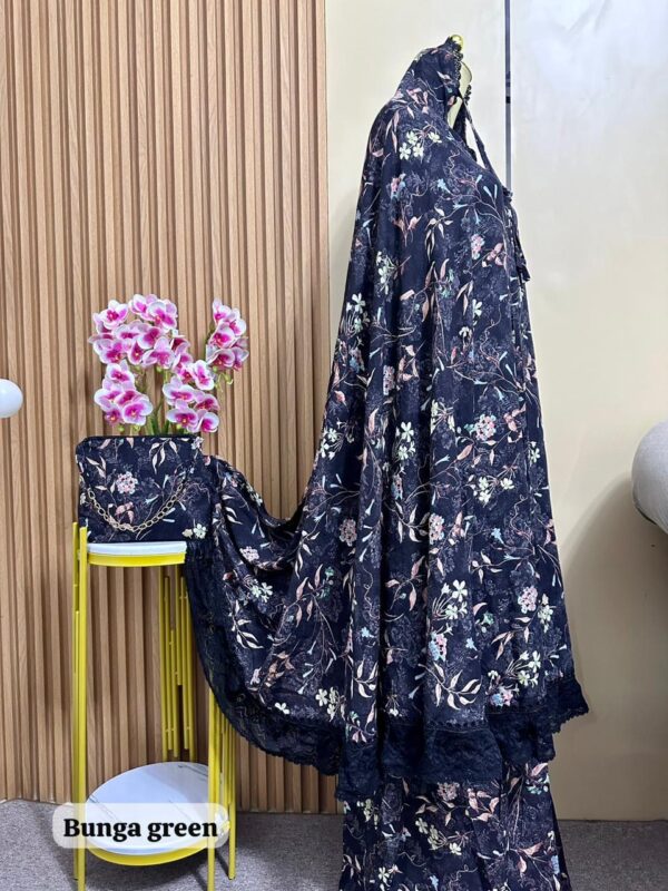 Mukena Katun Rayon Viscose Hitam Motif Bunga 01