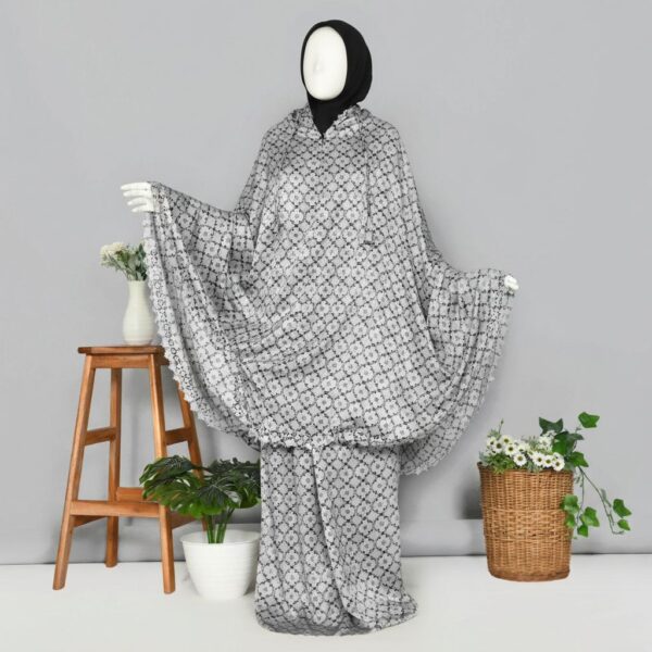 Mukena Santorini Prayer Set Lila dengan Lasercut 05