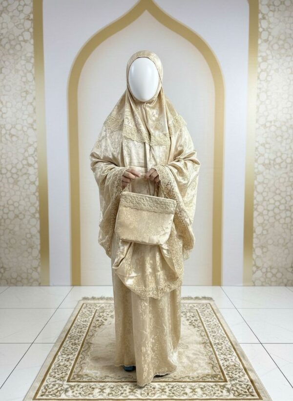 Mukena Silk Jaguar Motif Mawar Prayer Set 01 Mukena Silk Jaguar Motif Mawar Prayer Set 01